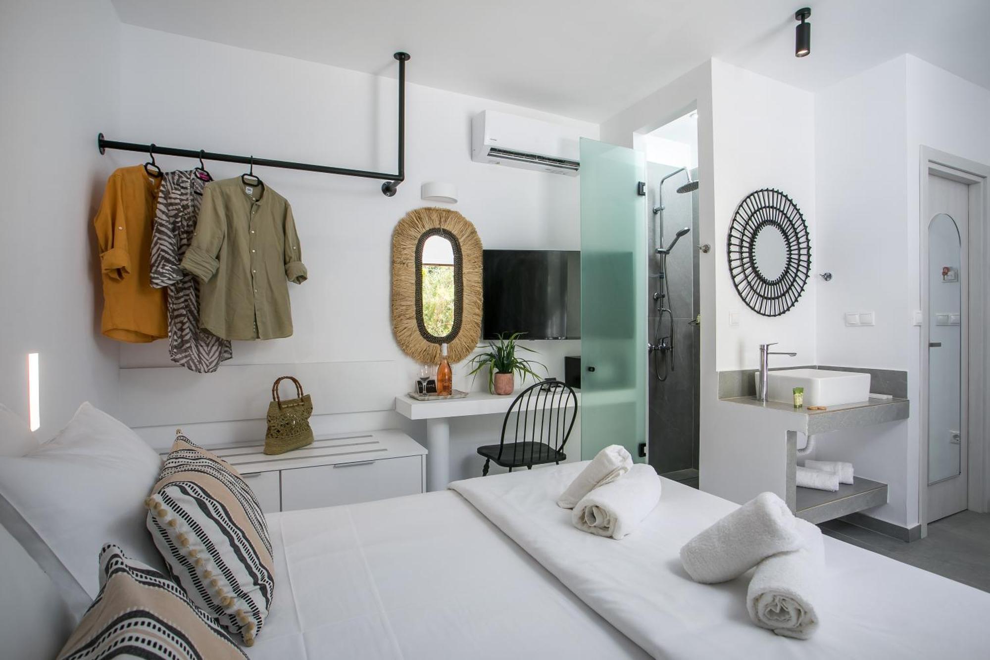 Calma Luxury Studios & Suites Faliraki Exterior foto